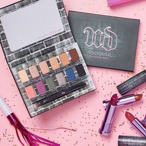 Urban Decay Nocturnal Shadow Box